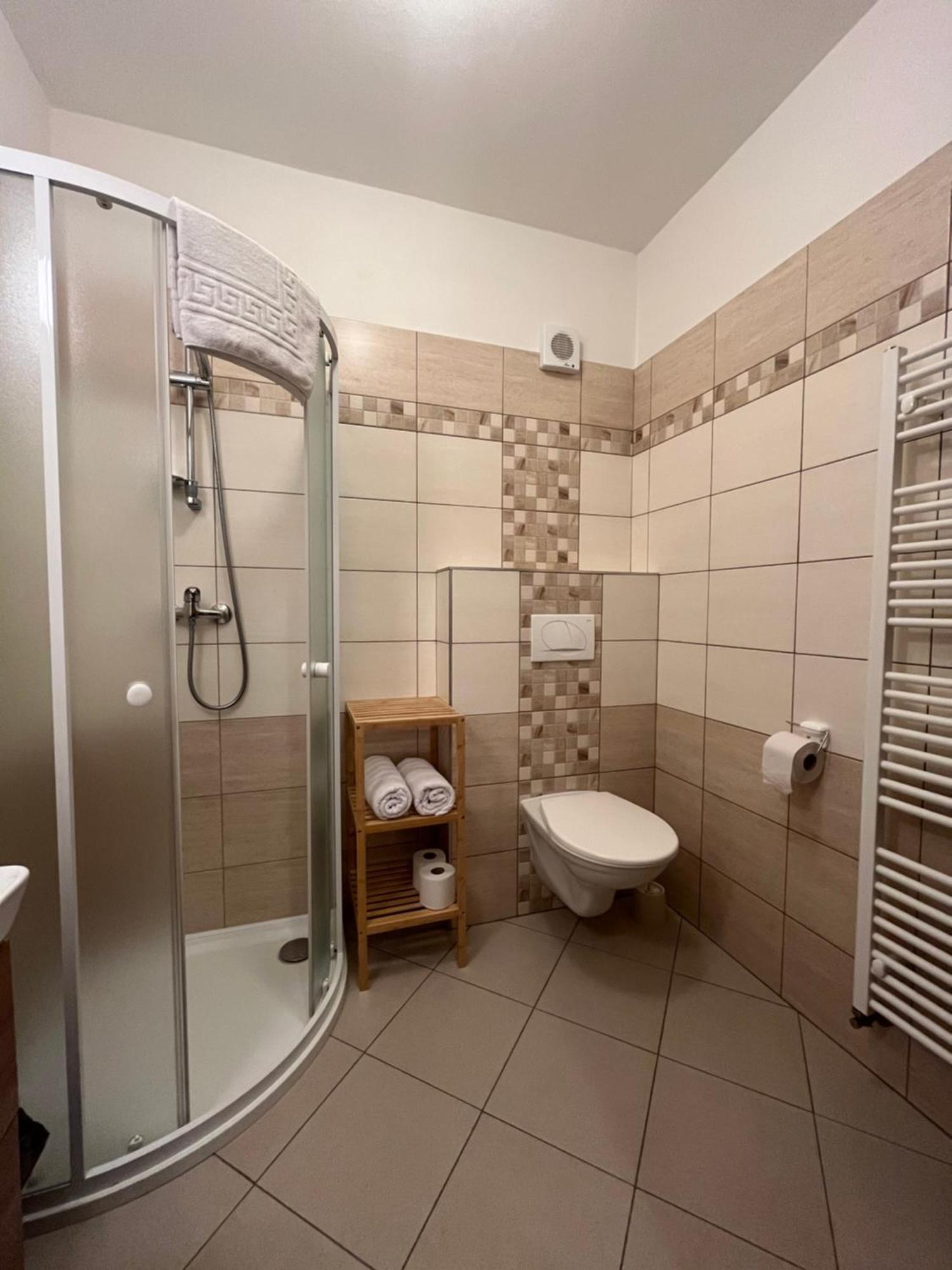 Hotel Na Planyrce Paseky nad Jizerou Exterior foto