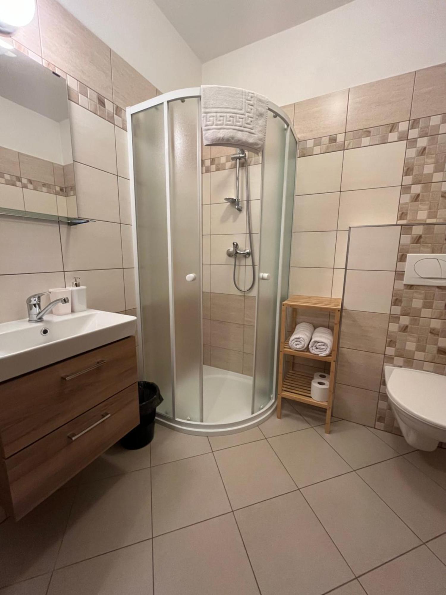 Hotel Na Planyrce Paseky nad Jizerou Exterior foto